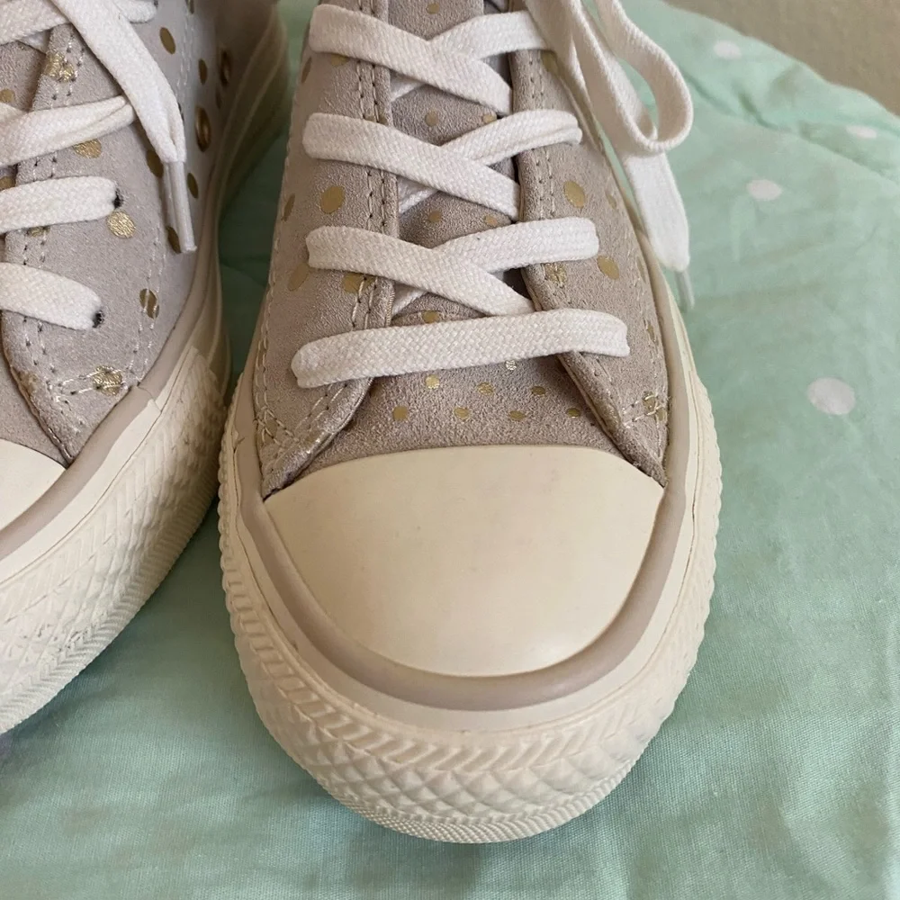 Converse Tan and Gold Polka Dot Kids Sneakers size 3